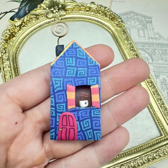 Signed Leu House Coffee Wire Smoke Chimney Pin Brooch Pin Artisan Clay - Picture 1 of 4